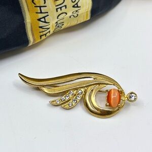 Vintage Filigree rhinestone and cabachon stone brooch